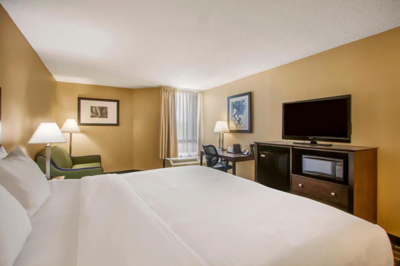 Clarion Inn Asheville Airport Letcher megye Kültér fotó