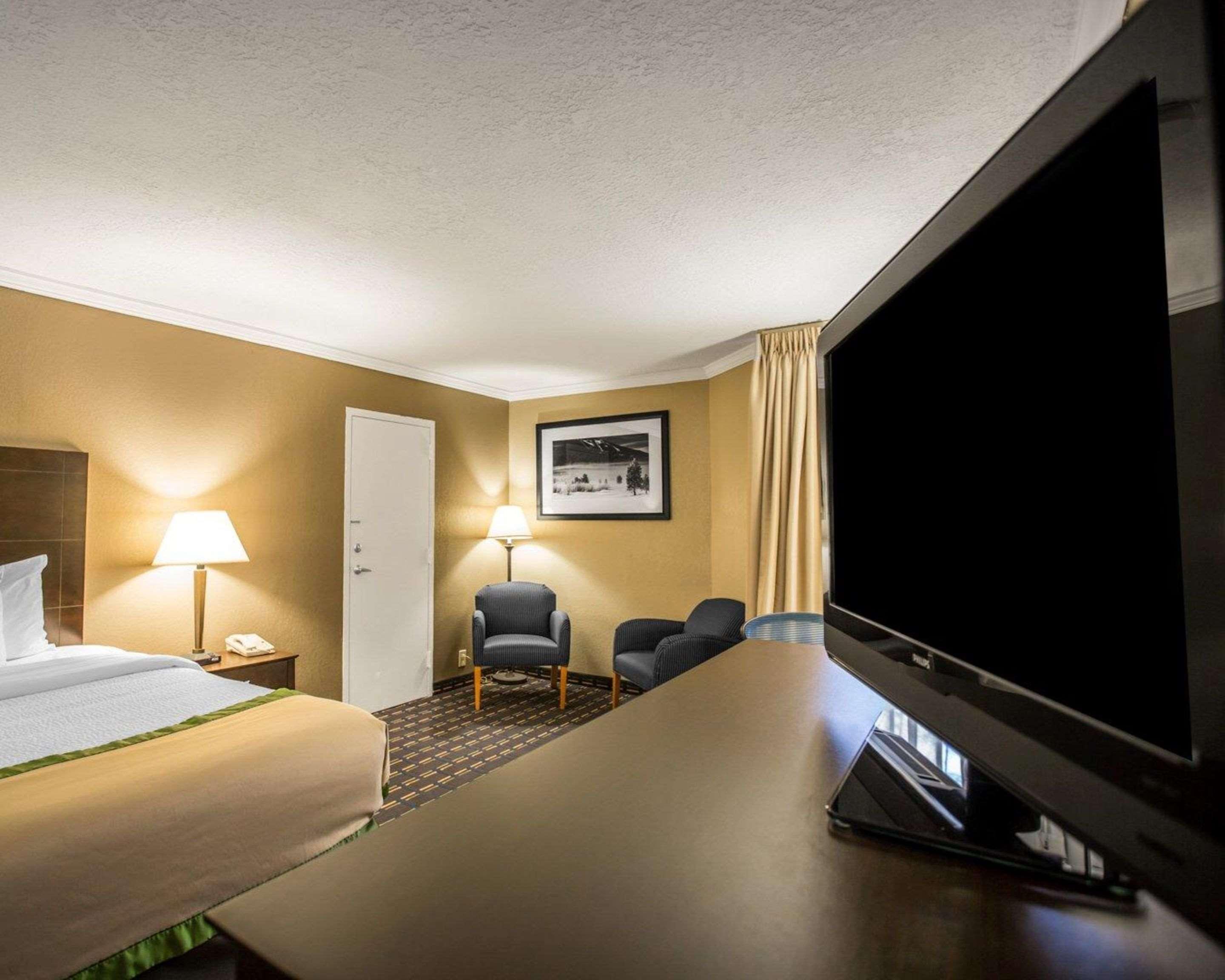 Clarion Inn Asheville Airport Letcher megye Kültér fotó