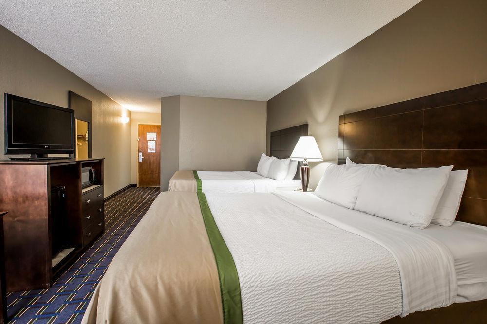 Clarion Inn Asheville Airport Letcher megye Kültér fotó