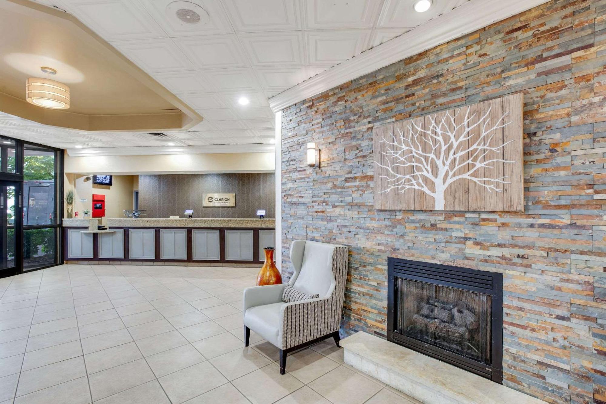 Clarion Inn Asheville Airport Letcher megye Kültér fotó